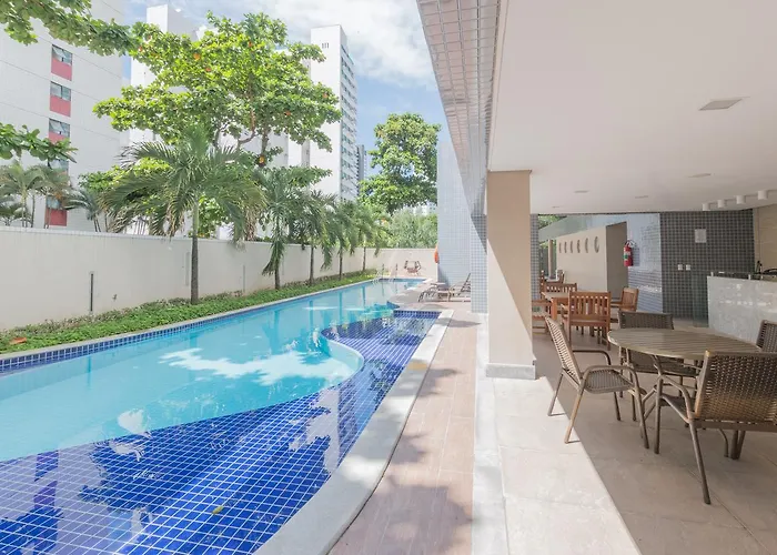 Excelente Flat Em Boa Viagem 2 Quartos Beach Class By Hom Ideal Para Familia Ou Negocios Nob2105